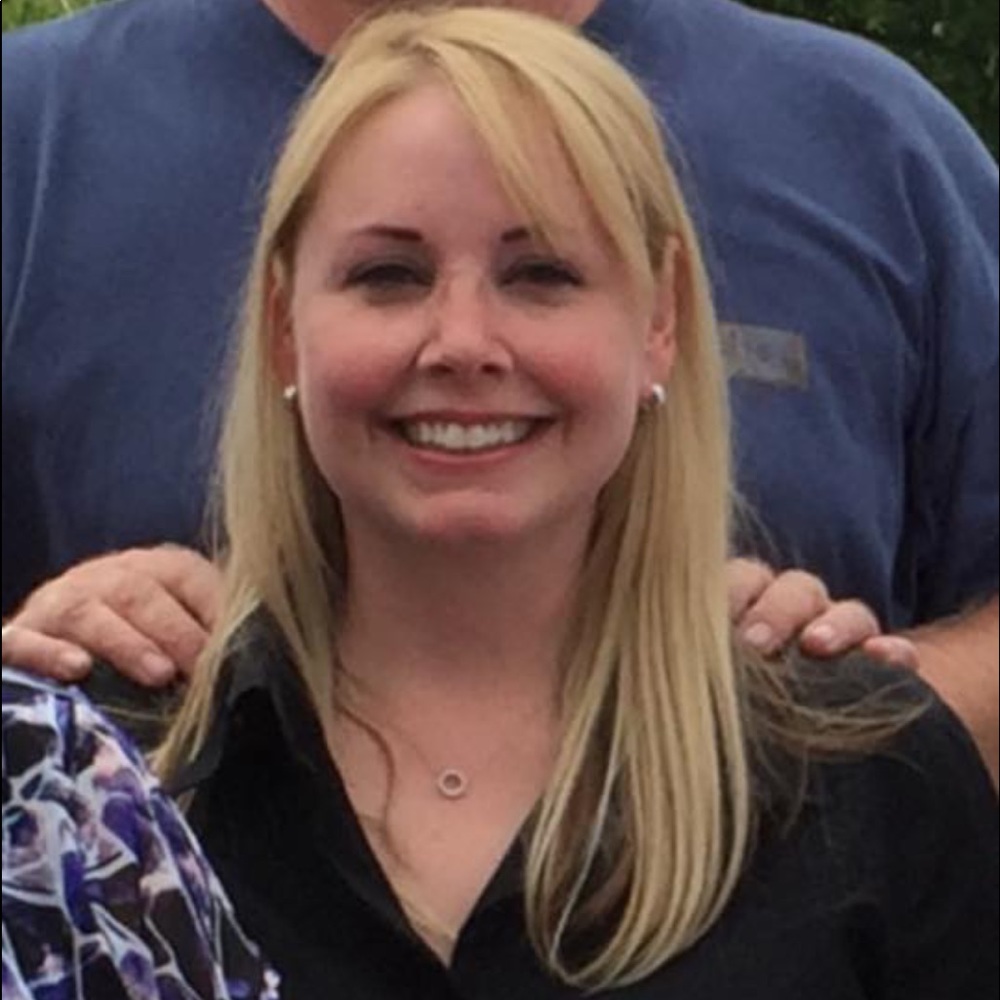 Meet your Posher, Denise